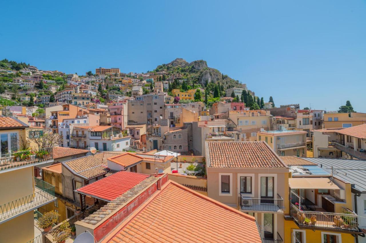 Ottaviano Suite - Elegante Attico Vista Mare Taormina Eksteriør billede